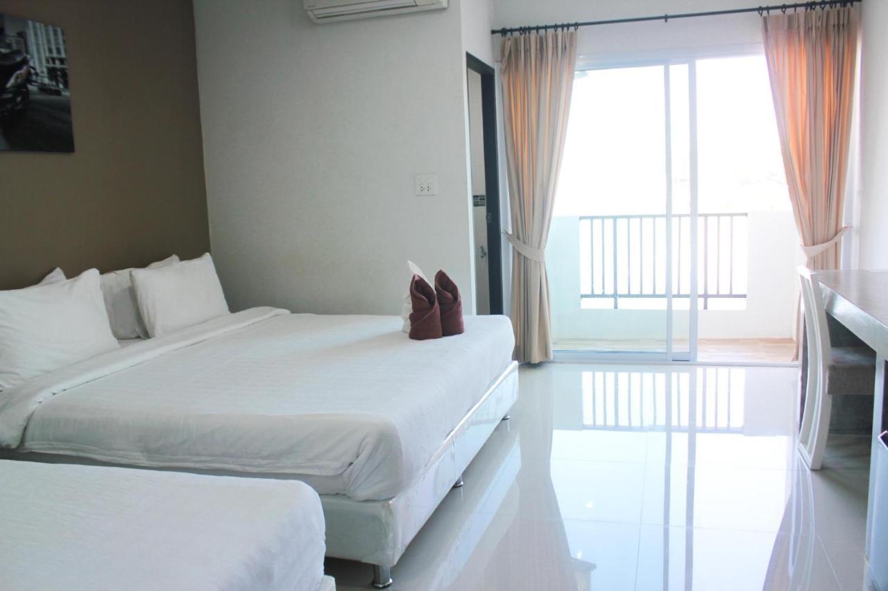 Plus Hotel Loei Eksteriør billede