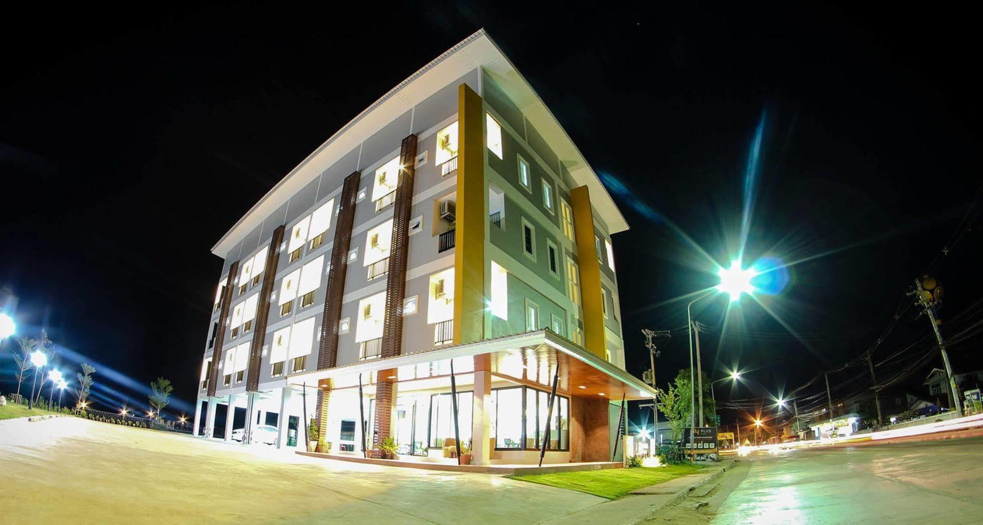Plus Hotel Loei Eksteriør billede